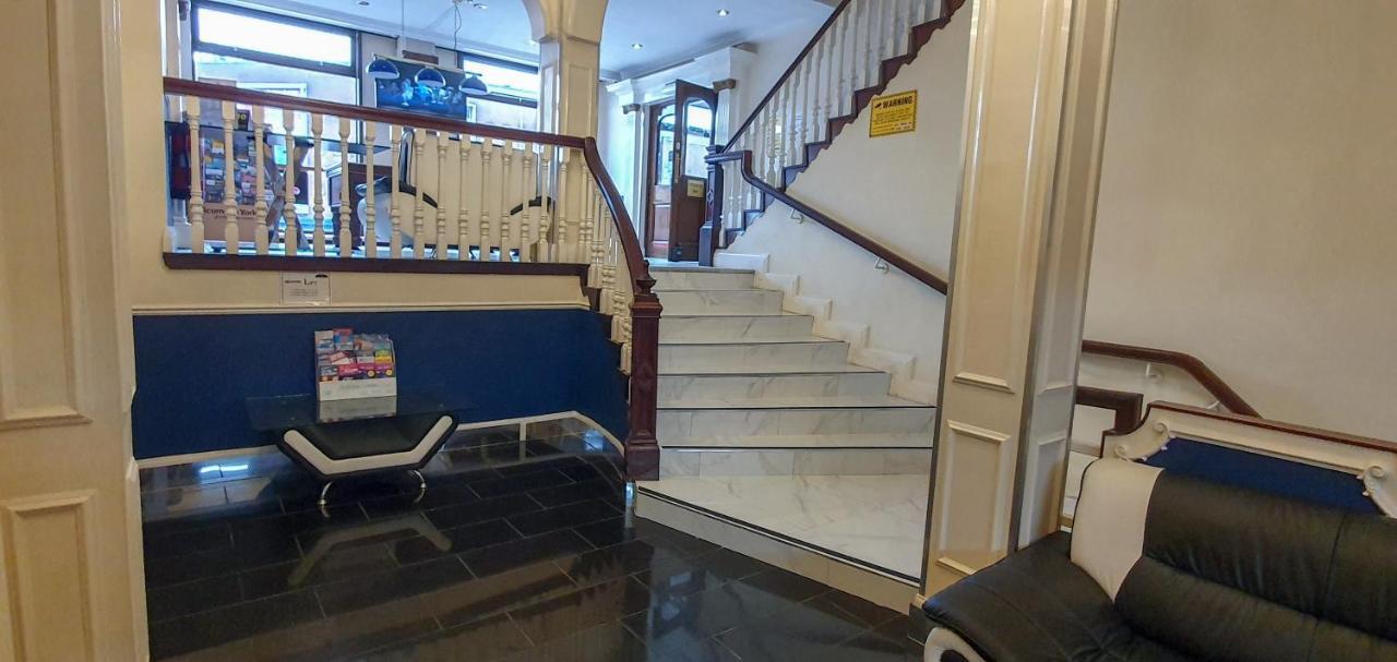 Gilson Hotel Kingston upon Hull Bagian luar foto